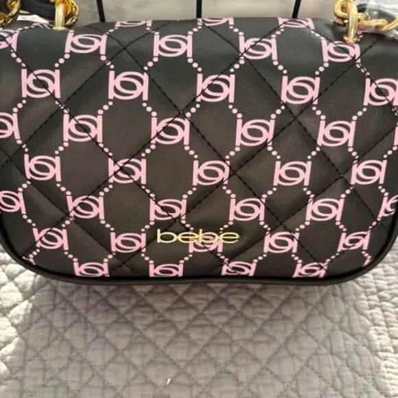 Bebe Liv Logo Monogram Crossbody Black Light Pink Gold Chain NWT - Picture 3 of 10